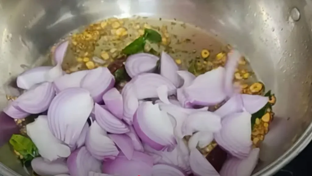 Dahi Pyaj ki Sabji