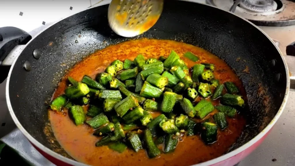 Bhindi Pyaj ki Sabji