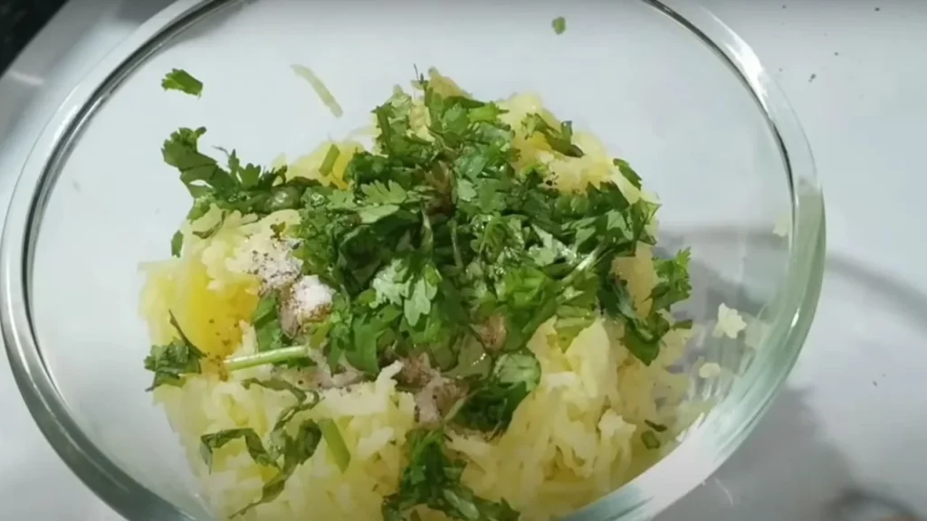 Aloo Kulcha Recipe