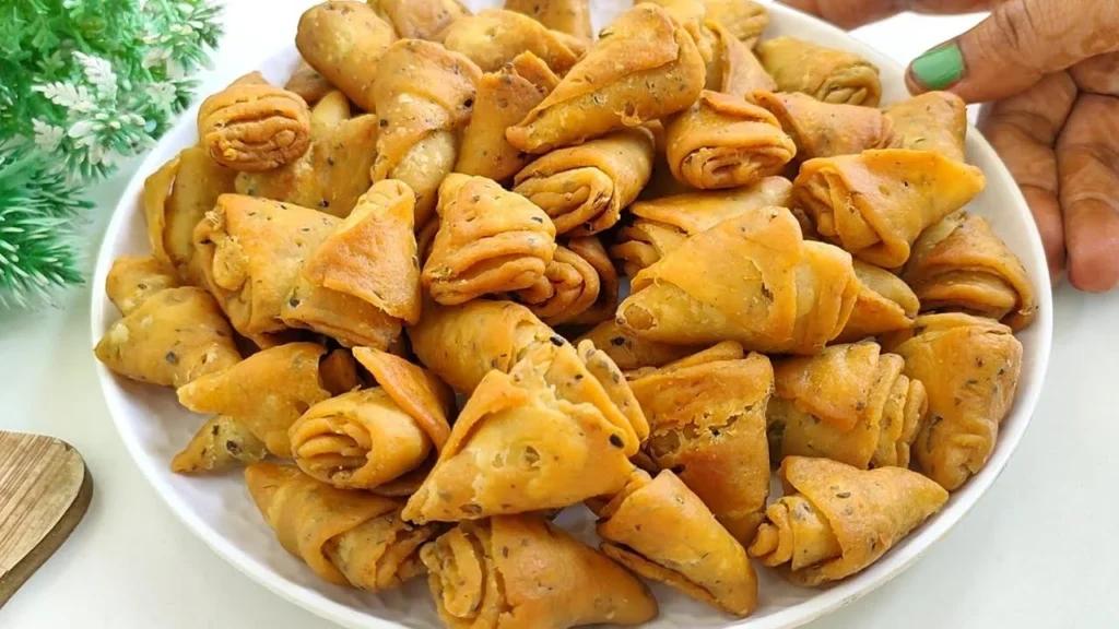 Samosa Mathari Recipe