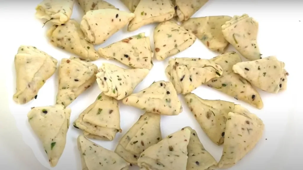 Samosa Mathari Recipe