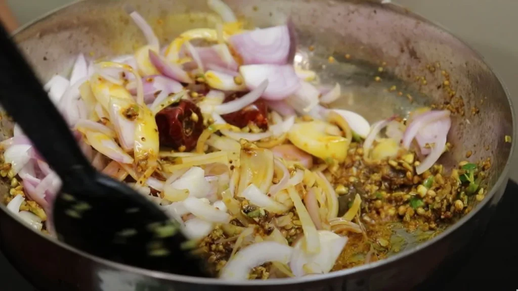 Dhaba Style Achari Bhindi