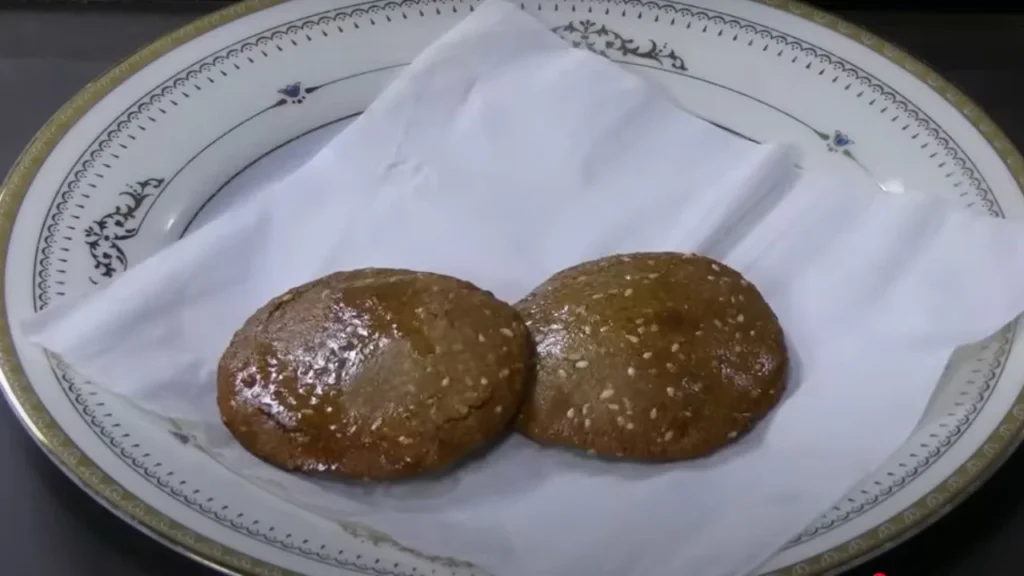 Gur Bajra Tikki